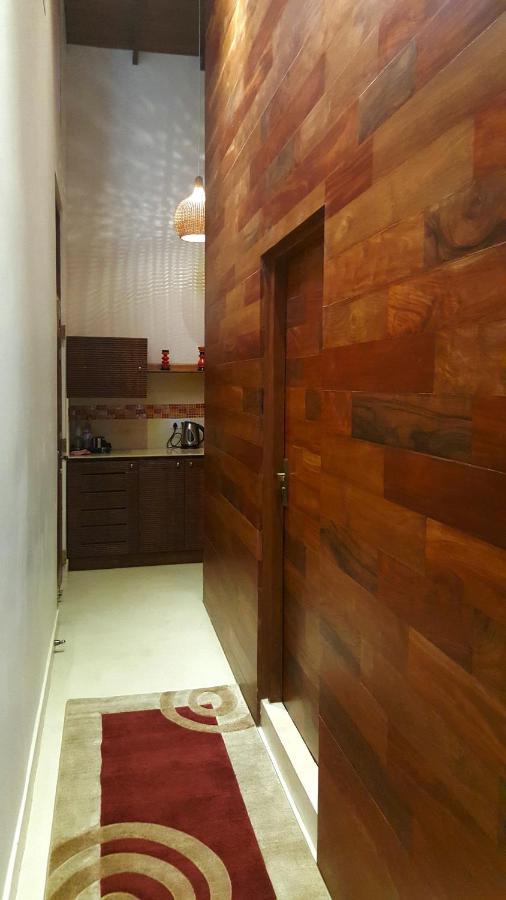 Urban Bliss Studio Colombo Luaran gambar